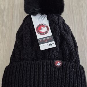 Canada Weather Gear Black Knit Pom-Pom Beanie
